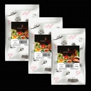 Muskatnuss (Grenada), ganz