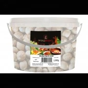 Muskatnuss (Grenada), ganz