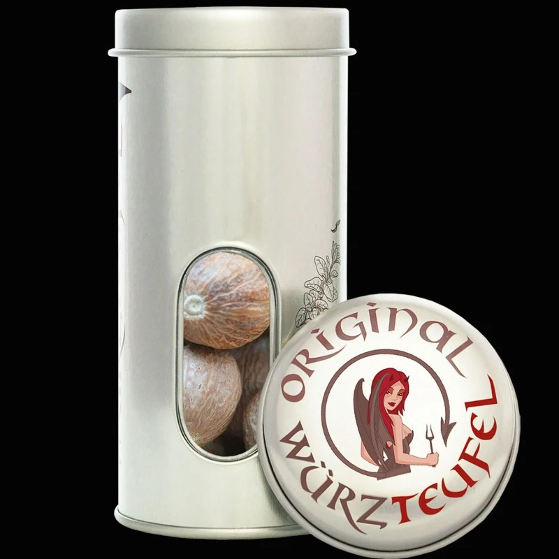 Muskatnuss (Grenada), ganz