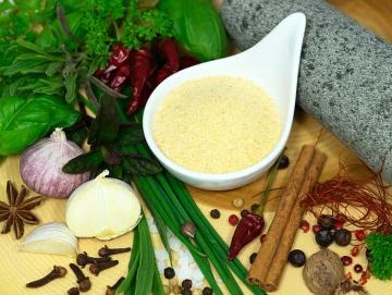 Knoblauch, fein gewürfelt (G1)