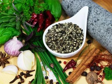 Pfeffer schwarz, grob geschrotet (Steakpfeffer)