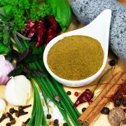 Wacholderbeeren, gemahlen