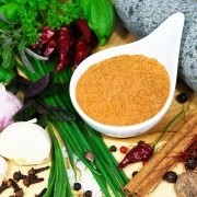 Muskatblüte (Macis), gemahlen