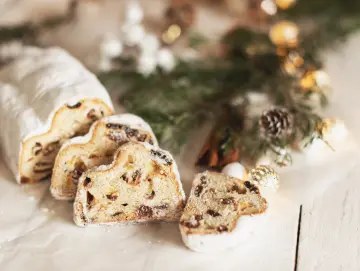 Oma Friedas Weihnachtsstollen